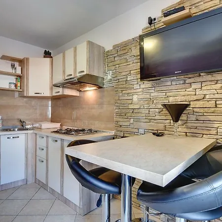 Lorencin Appartement *